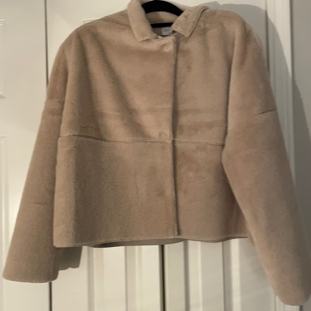 Soft cozy faux fur/liking faux suede light tan cropped jacket with snap buttons